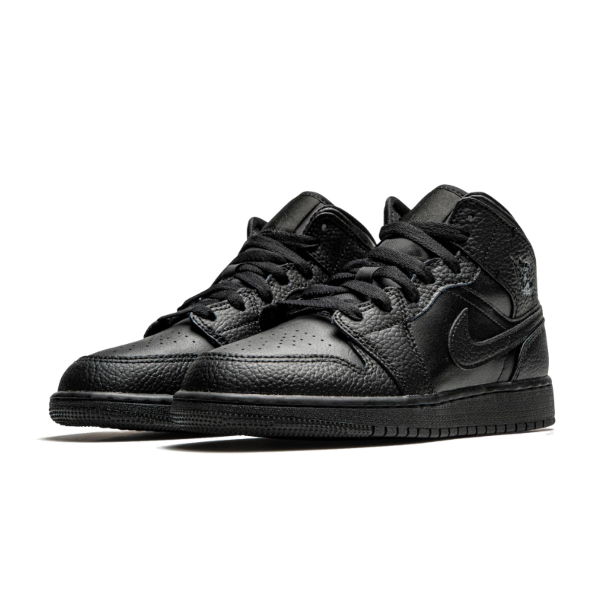 Air Jordan 1 Mid 'Triple Black'