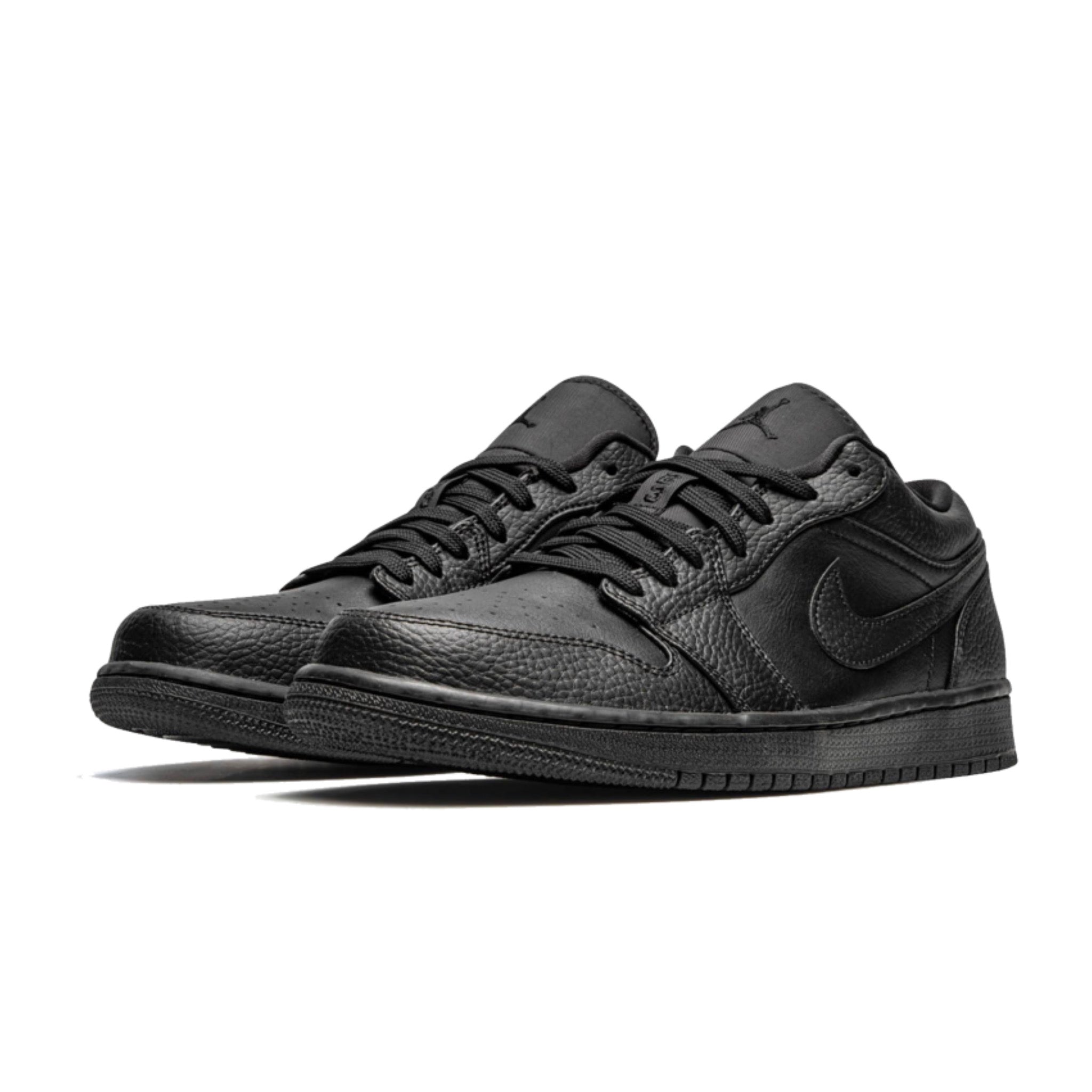 Air Jordan 1 Low 'Triple Black'