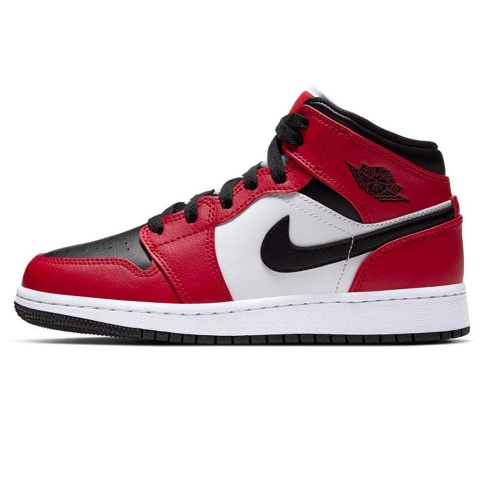 Air Jordan 1 Mid 'Chicago Black Toe'