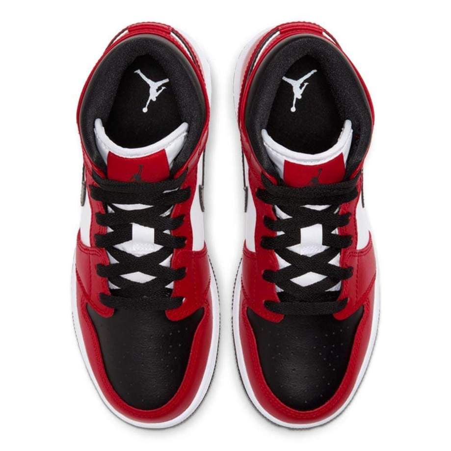 Air Jordan 1 Mid 'Chicago Black Toe'