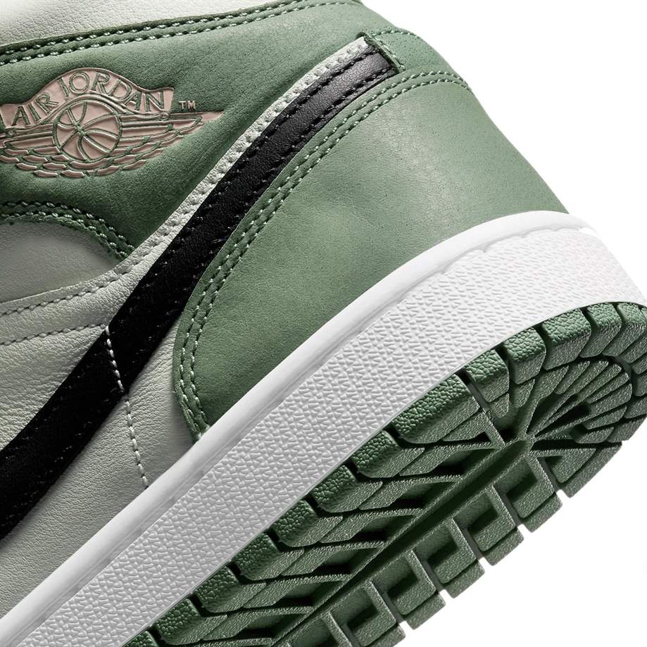 Air Jordan 1 Mid 'Dutch Green'