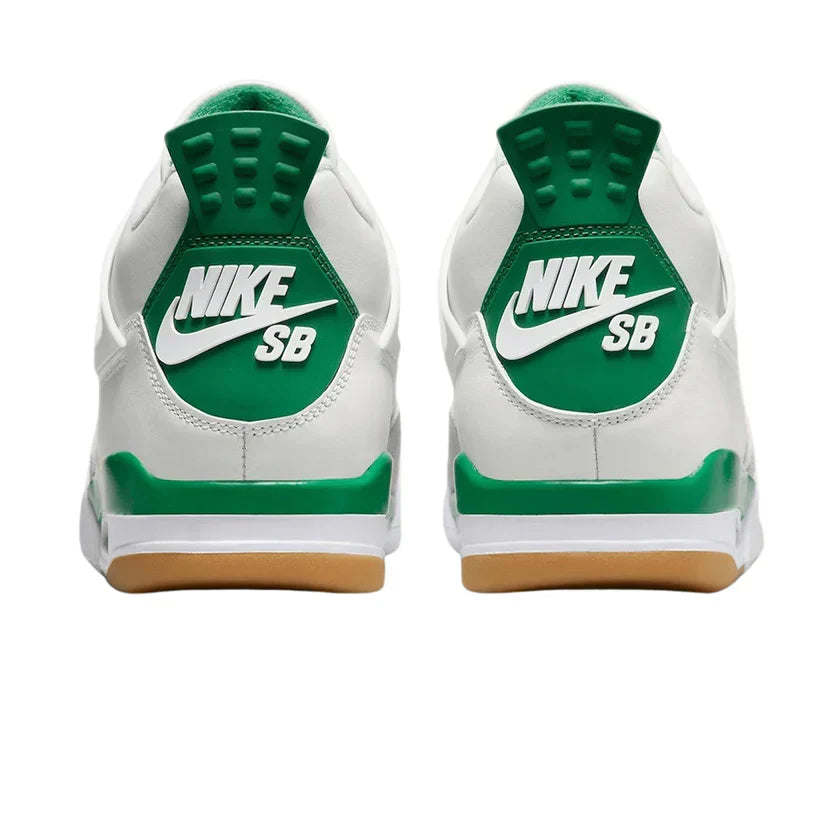 Air Jordan 4 SB 'Pine Green'