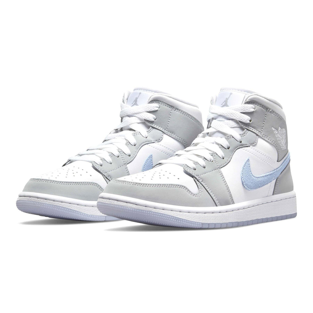 Air Jordan 1 Mid 'Wolf Grey Aluminium'