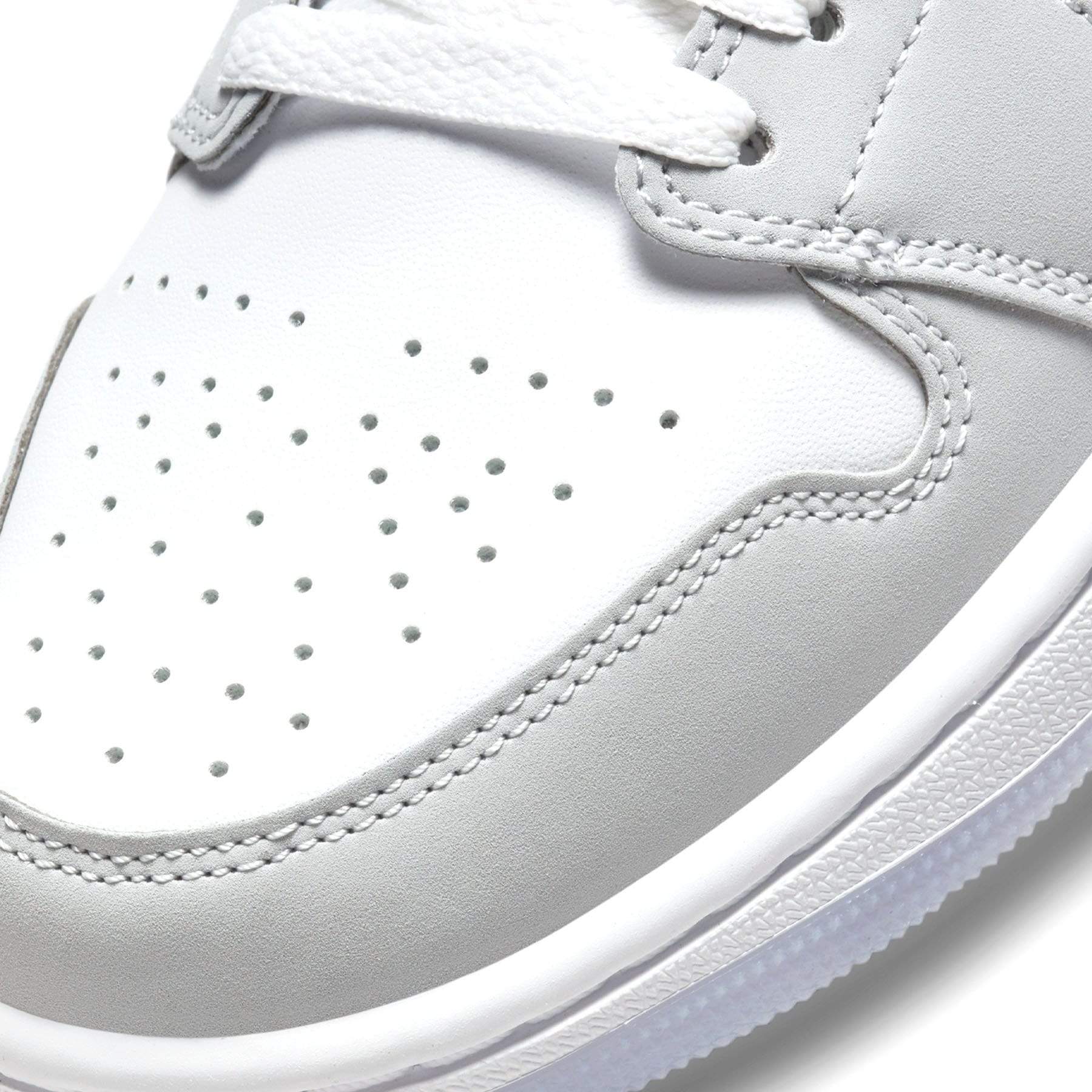 Air Jordan 1 Mid 'Wolf Grey Aluminium'